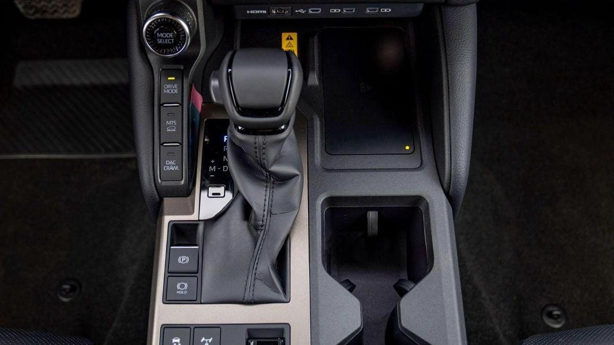Toyota Prado First Edition-11-11