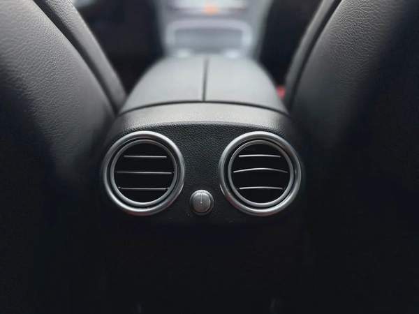 Mercedes-Benz GLC 300 4MATIC 2022 -/Other Specs