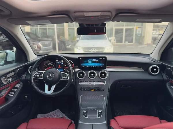 Mercedes-Benz GLC 300 4MATIC 2022 -/Other Specs