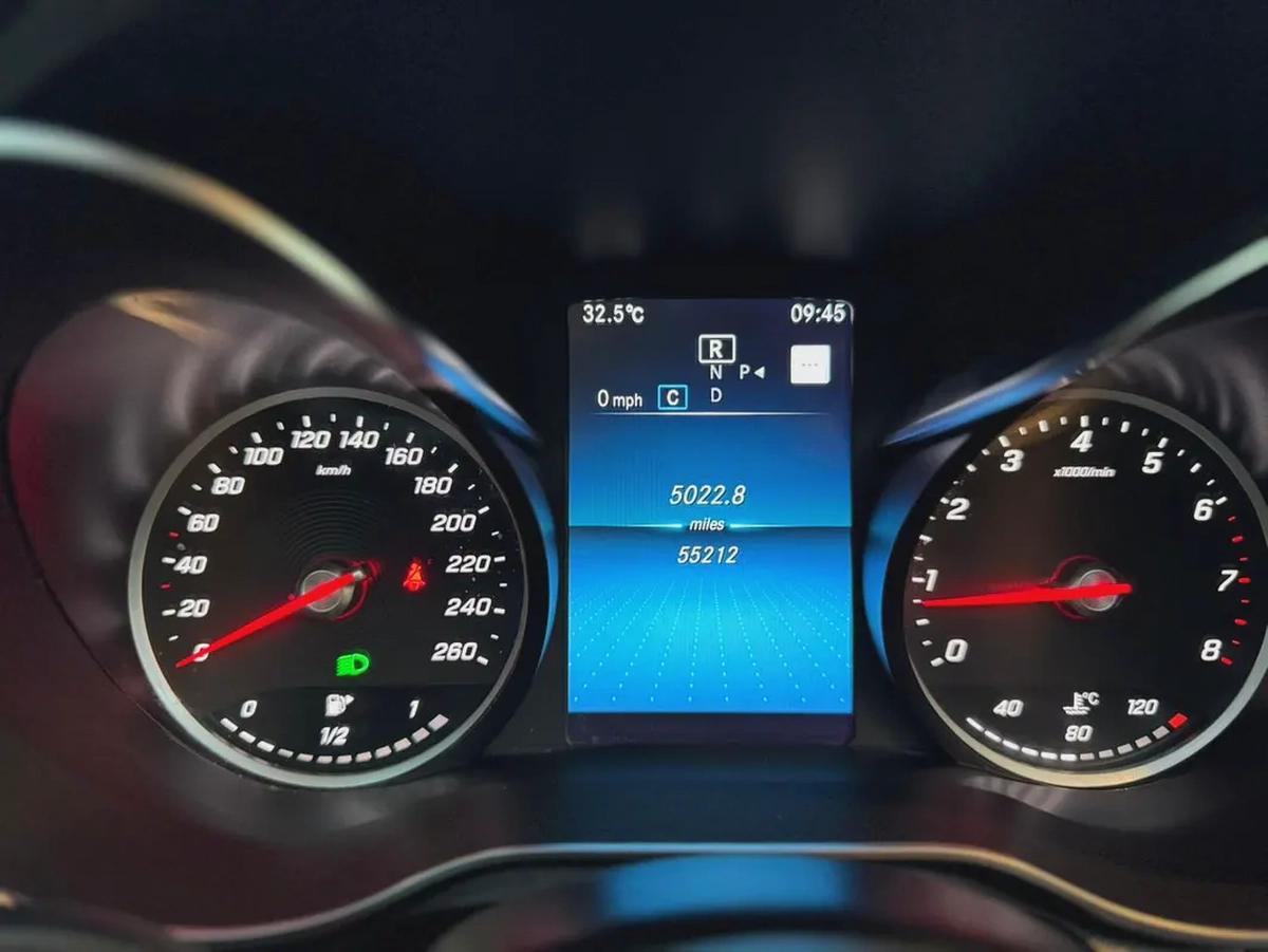 Mercedes-Benz GLC 300 4MATIC 2022 -/Other Specs-17-17