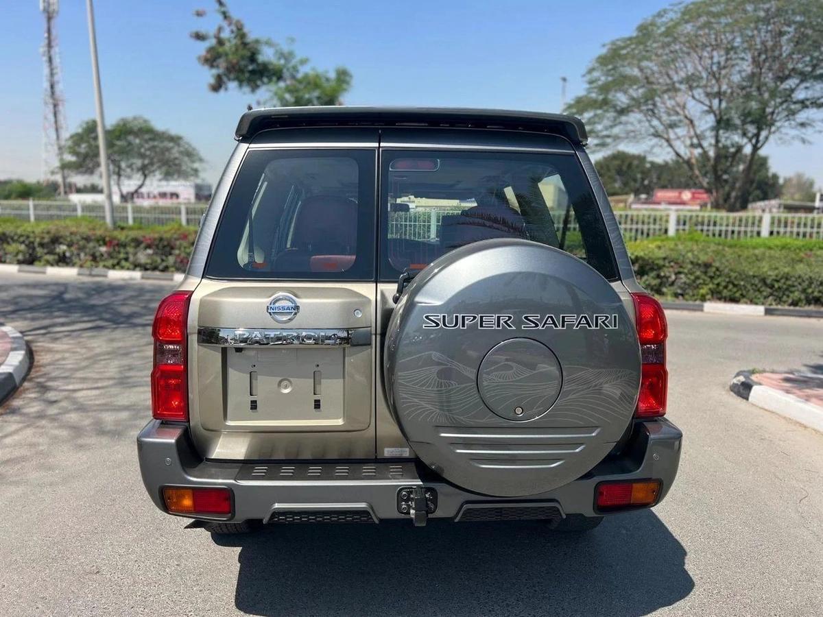 Nissan Patrol Super Safari-12-12