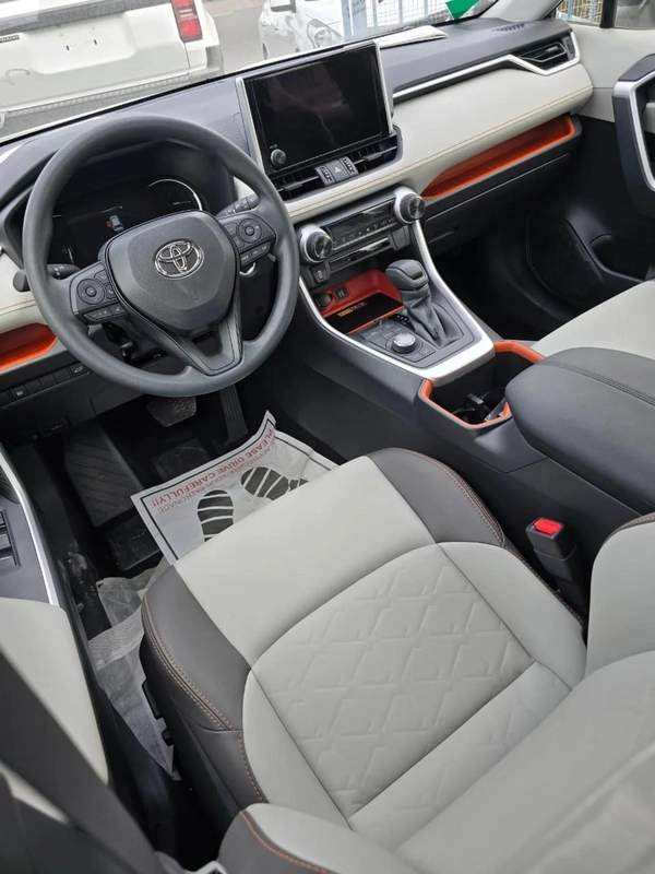 Toyota RAV4 2.5L Adventure