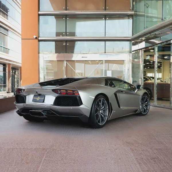 2014 LAMBORGHINI AVENTADOR 50th Anniversary Edition ( with Special Exhaust) DONE ONLY 7000KM