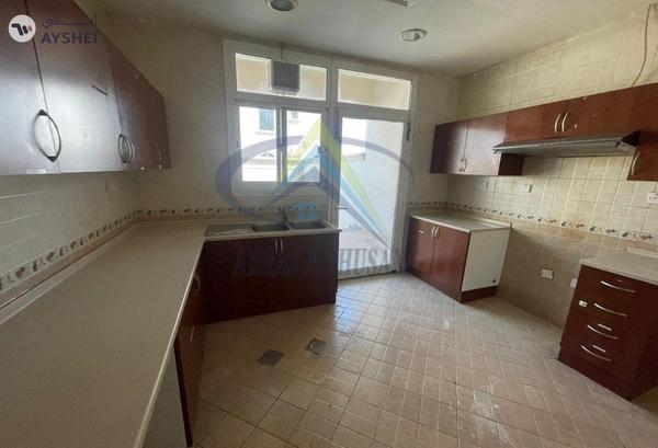 COMPOUND FOR SALE IN SHAKHBOUT CITY