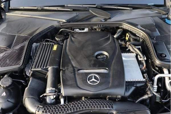 Mercedes Benz C300