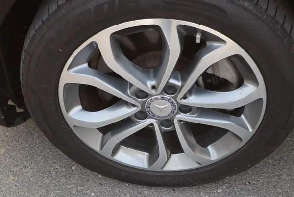 Mercedes Benz C300