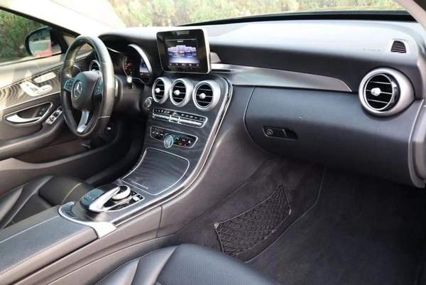 Mercedes Benz C300