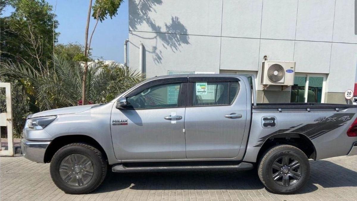 Toyota Hilux 2023 Toyota Hilux 2700cc Full Option Automatic With Rear Camera Zero KM-3-3