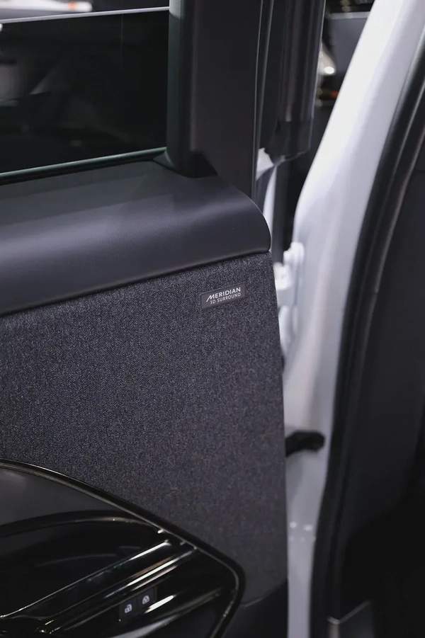 RANGE ROVER SPORT DYNAMIC V6 P400