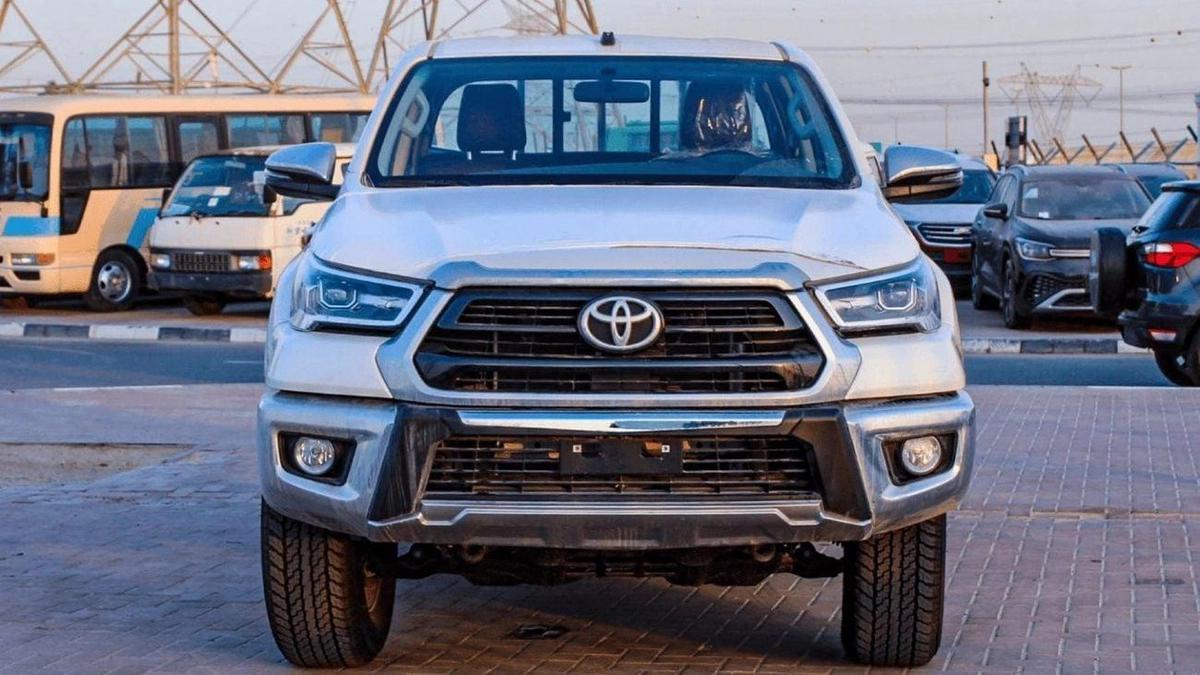 Toyota Hilux HILUX GLX 2.7L MT PETROL 2024-1-1