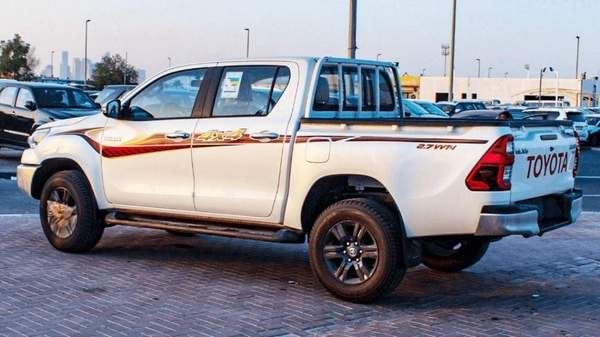 Toyota Hilux HILUX GLX 2.7L MT PETROL 2024
