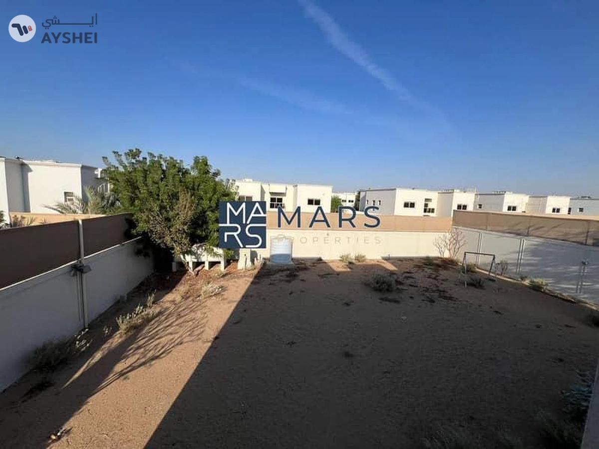 Luxury| Spacious| 5 Bedroom Villa| With Maid Room| Best Price| Closer to Emirates Road-15-15