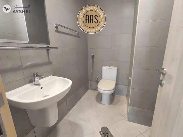 Close to metro stadium 2Bhk with All ementies Available in 78k