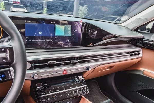 Hyundai Azera Hybrid 2025 | Korean Specs | Clean Title | 13K KM | White | هيونداي ازيرا هايبرد 2025