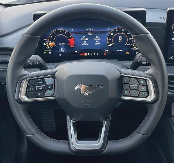 FORD - MUSTANG - 2024 - ECOBOOST - V4 - 2,3L - BY TURBO - AMERICAN SPECS VERY GOOD CONDITION