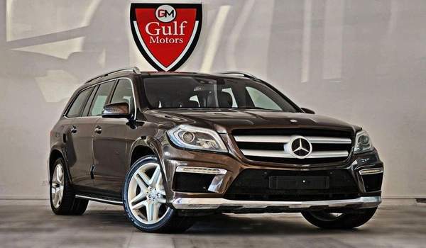 Mercedes-Benz GL 500 4 MATIC V8 4.7L - FULL OPTION - GCC SPECIFICATION - EXCELLENT CONDITION
