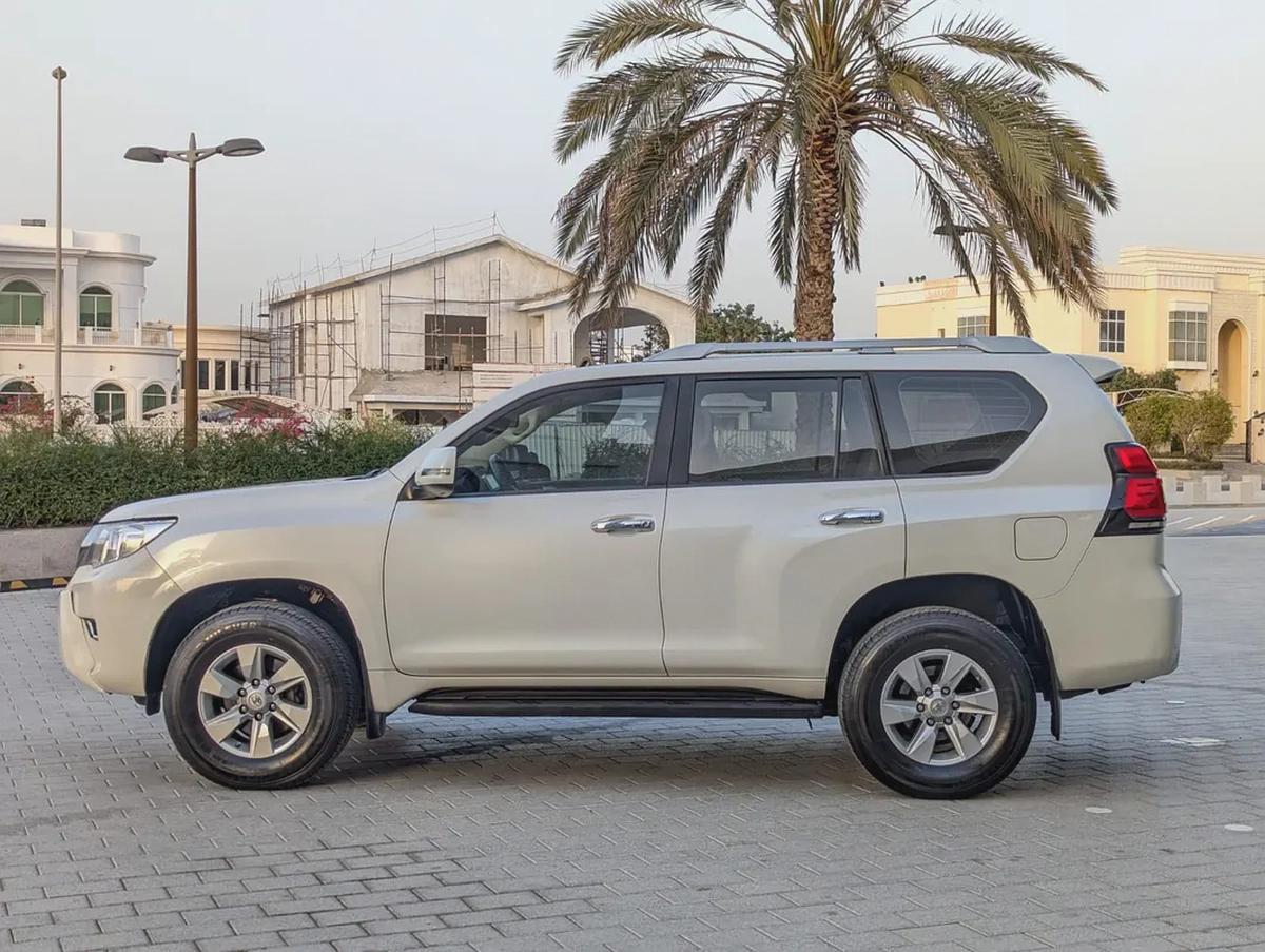 TOYOTA PRADO 2020 TXL V4 2.7L GCC IN EXCELLENT CONDITION-15-15