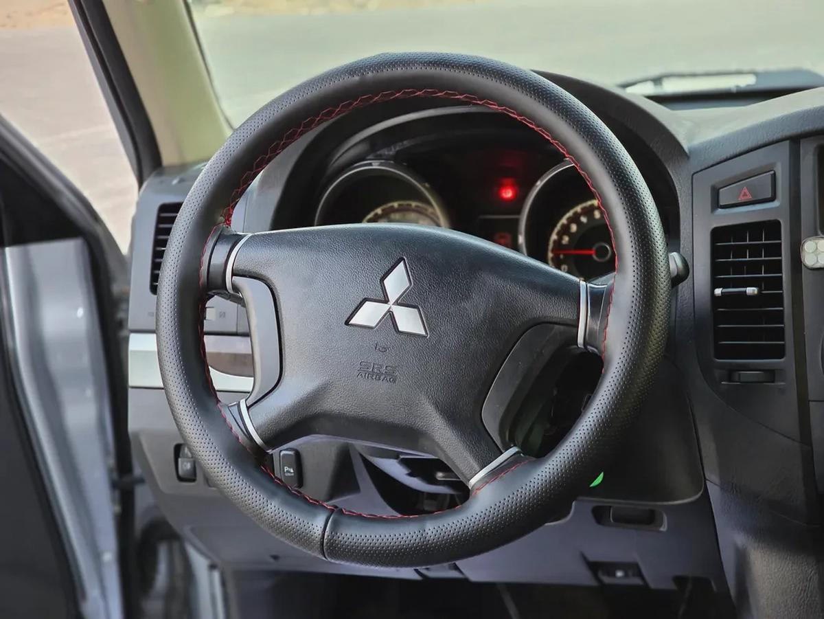 Mitsubishi Pajero 2014 Gcc-14-14