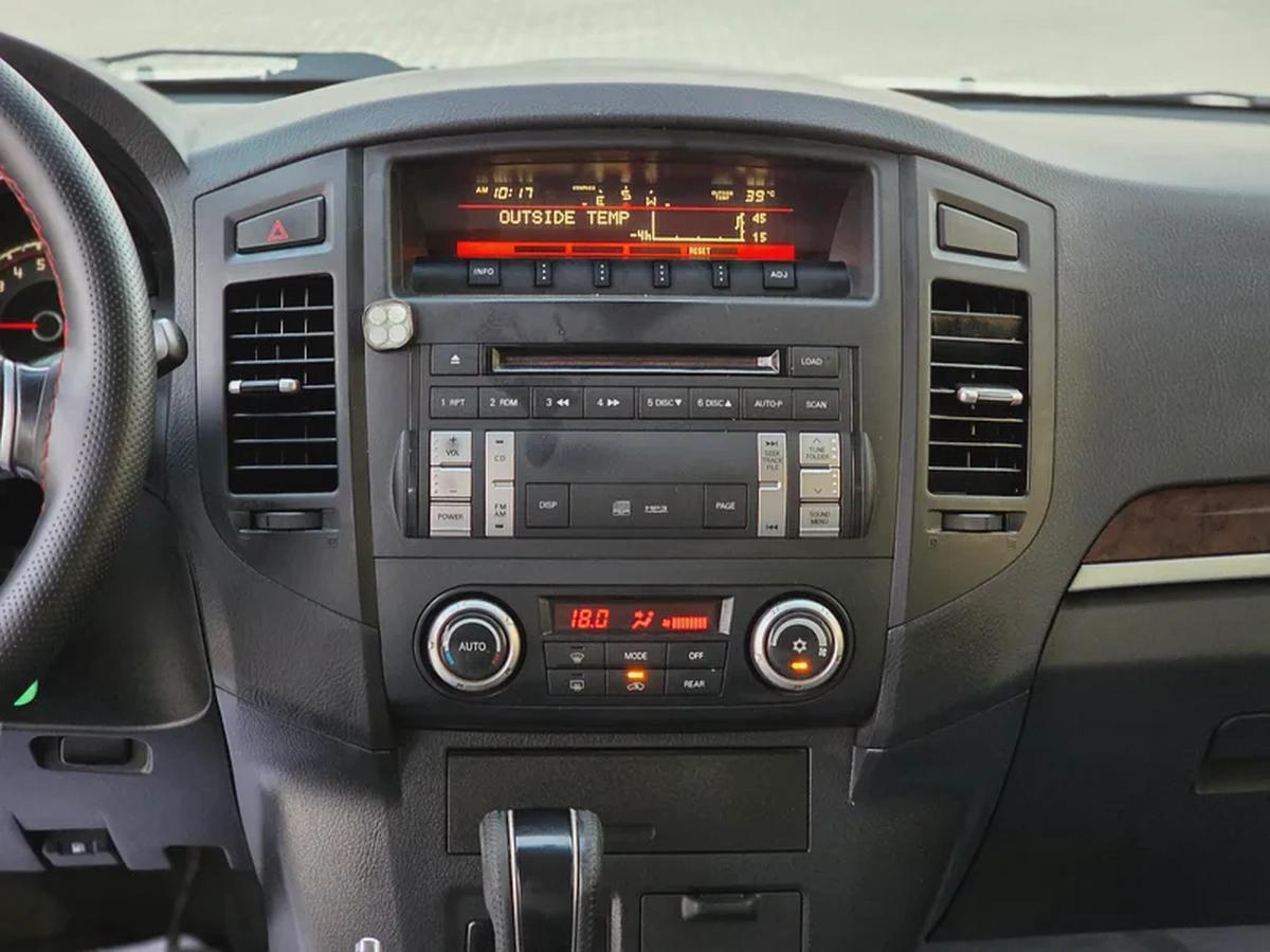 Mitsubishi Pajero 2014 Gcc-15-15