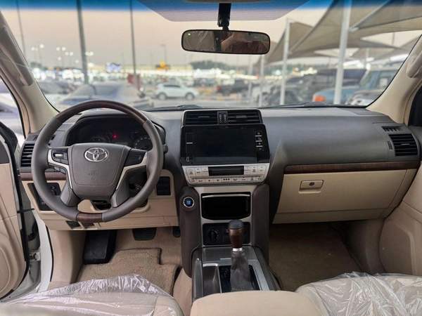 Toyota Prado GXR 4.0L 4WD