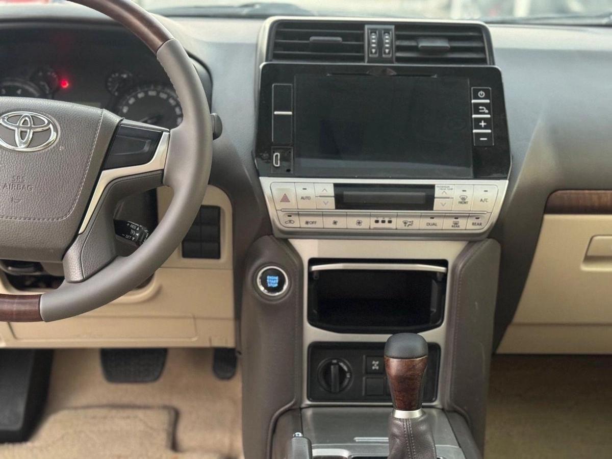 Toyota Prado GXR 4.0L 4WD-17-17
