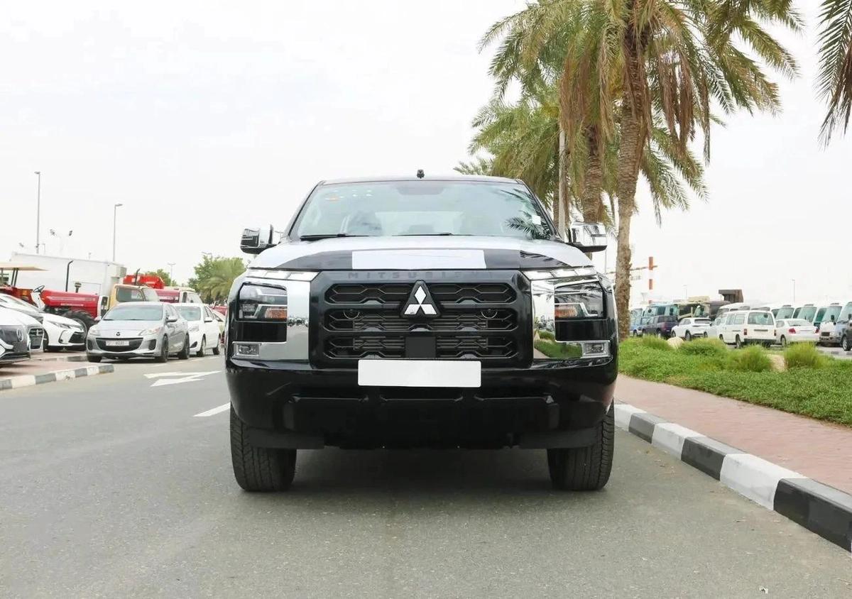 Mitsubishi L200 Mitsubishi sportero 2.4L Diesel MY2026-10-10
