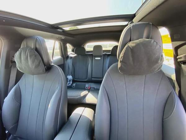 Mercedes Benz 2024 EQE 500 4Matic SUV (Brand New)