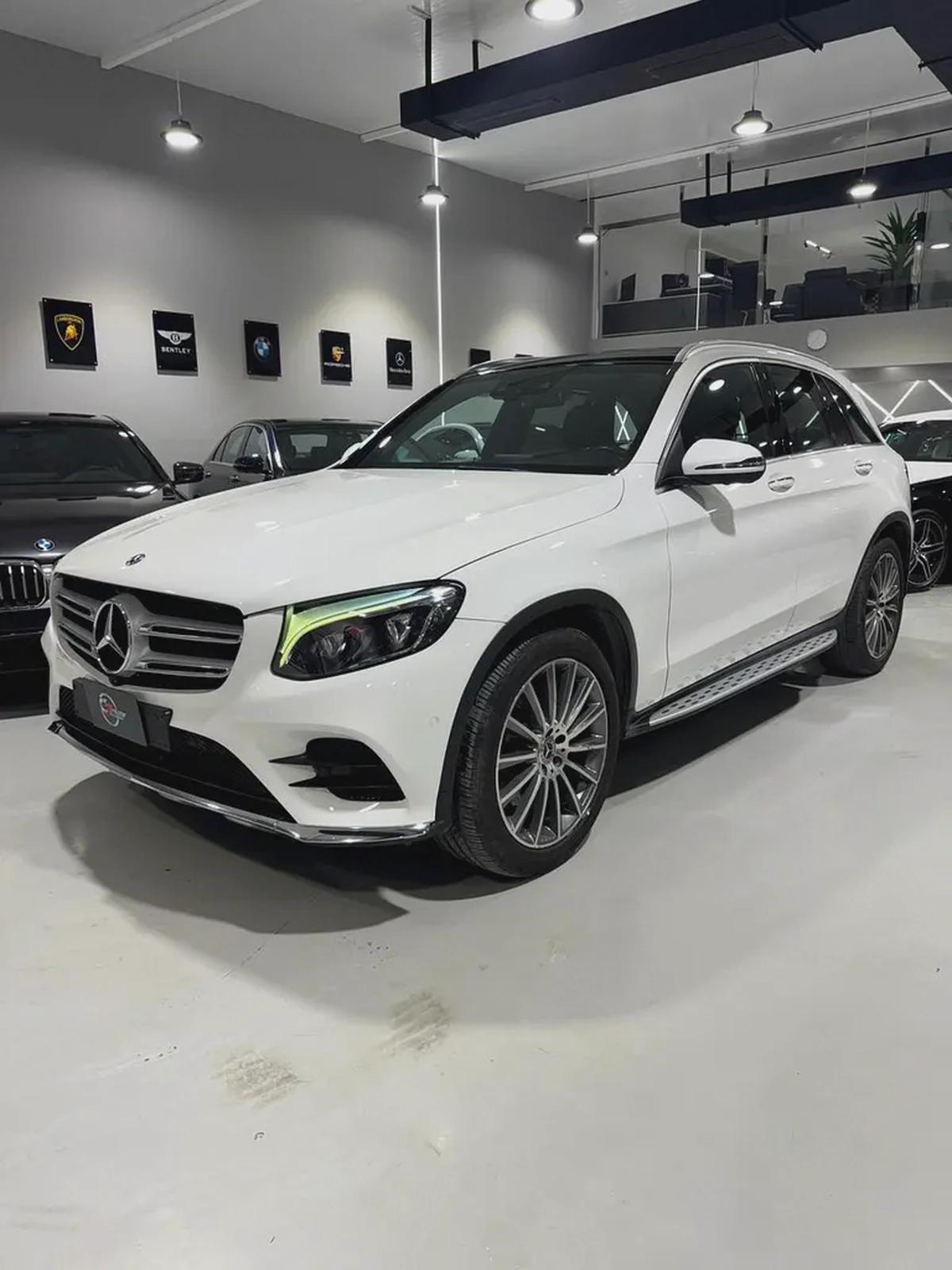 Mercedes-Benz GLC 250 4MATIC | 2018 | GCC | Full Option | Full service History | Monthly: 2,800 AED-0-0