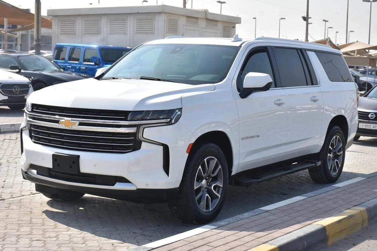 CHEVROLET SUBURBAN LT 6 SEATS 2022 | WHITE-0-0