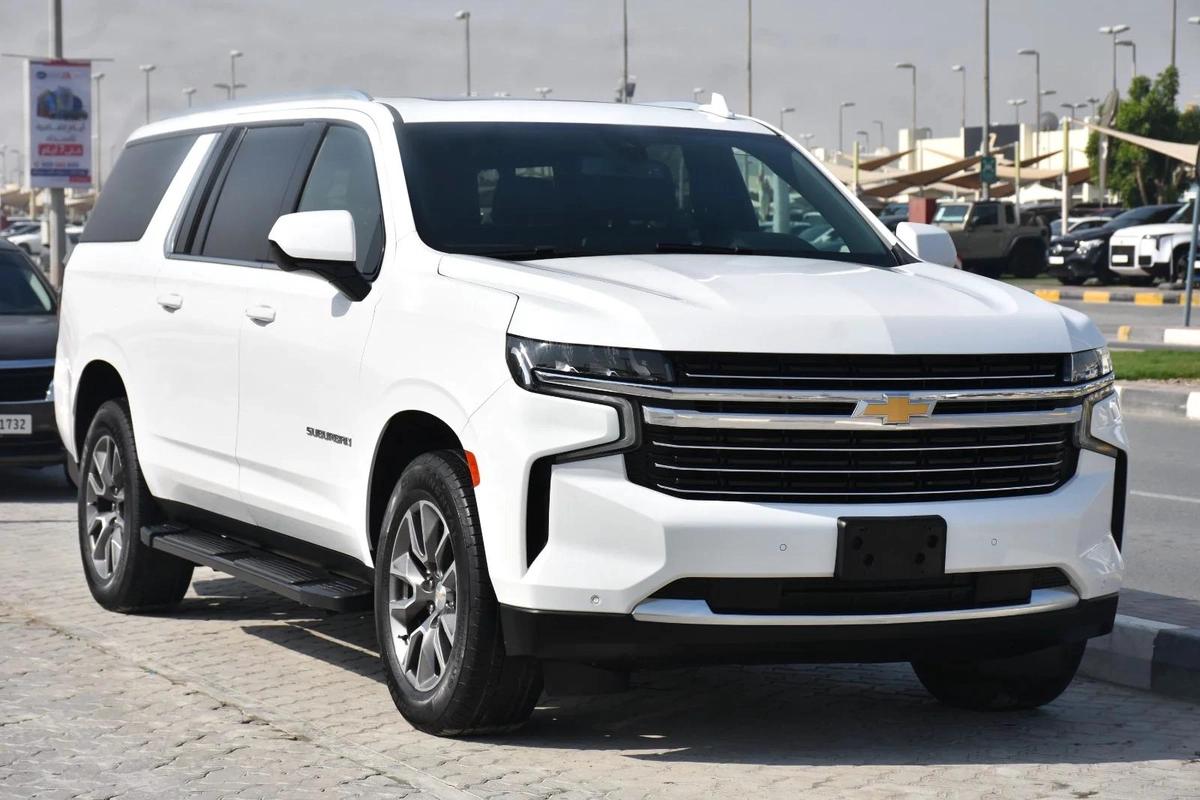 CHEVROLET SUBURBAN LT 6 SEATS 2022 | WHITE-1-1
