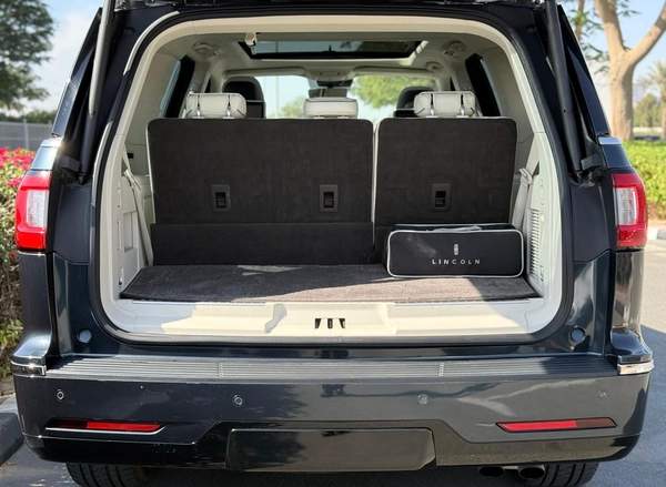 LINCOLN NAVIGATOR PRESIDENTIAL | GCC SPECS | KM: 90,000 | MODEL: 2021 | WARRANTY VALID TILL 9TH OCTOBER 2026 OR 100,000 KMS |