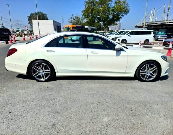 Mercedes-Benz S-Class S 400