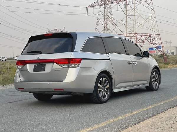 Honda Odyssey Touring 2015 - GCC