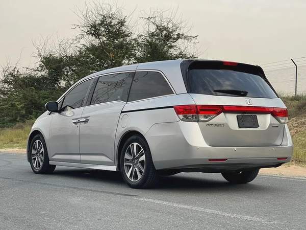 Honda Odyssey Touring 2015 - GCC