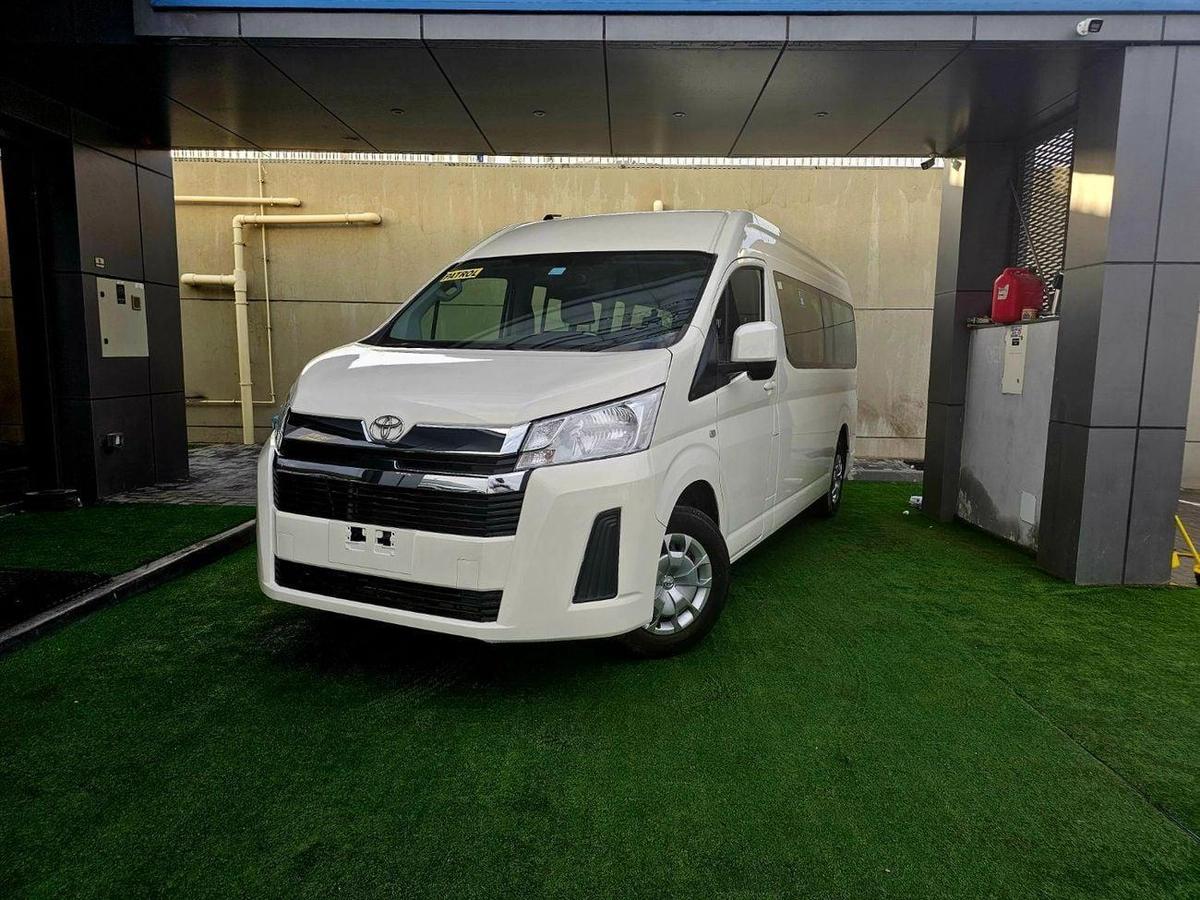 Toyota Hiace GL PASSENGER/ PATROL MANUAL/ 3.5 V6/ LOW MILEAGE-0-0