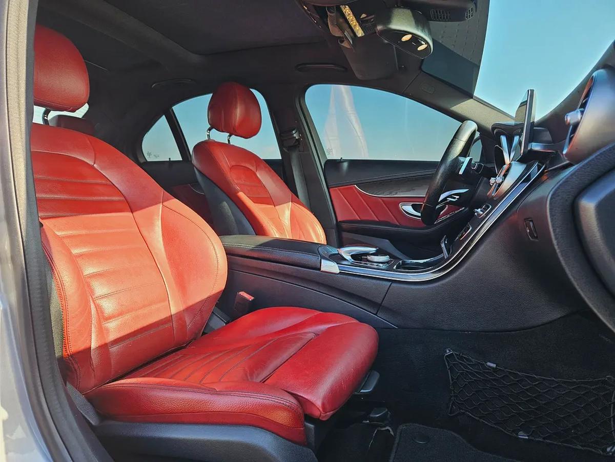 Mercedes Benz C200 GCC 2015 Premium Condition With Low KM Perfect Family Luxury Sedan-8-8