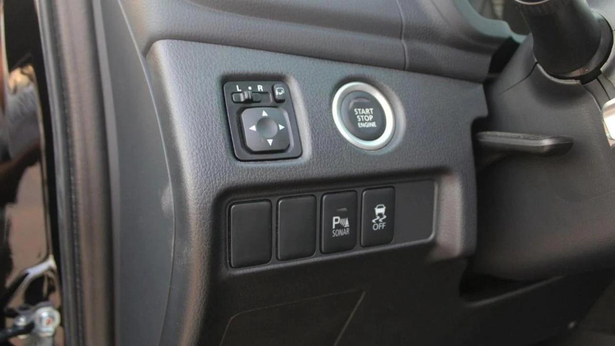 MITSUBISHI MONTERO 3.0L 4WD SPORT AT #00G58-6-6
