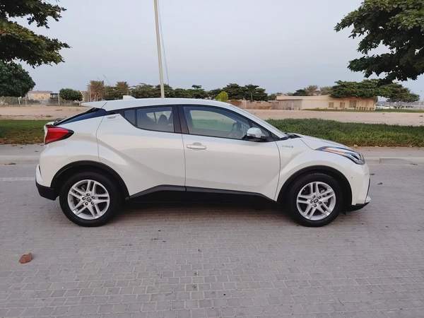 Toyota C-HR 2021 Hybrid GCC Prestine Mint Condition With Low KM Perfect Condition Inside Out