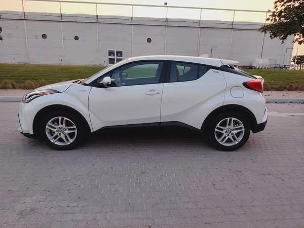Toyota C-HR 2021 Hybrid GCC Prestine Mint Condition With Low KM Perfect Condition Inside Out