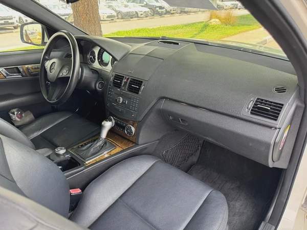 BENZ C250 | 2008 | 92560 KM |CLEAN TITLE | JAPAN IMPORT