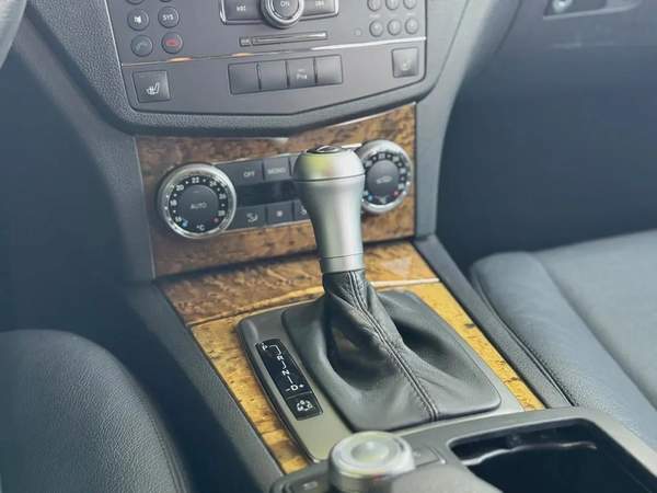 BENZ C250 | 2008 | 92560 KM |CLEAN TITLE | JAPAN IMPORT