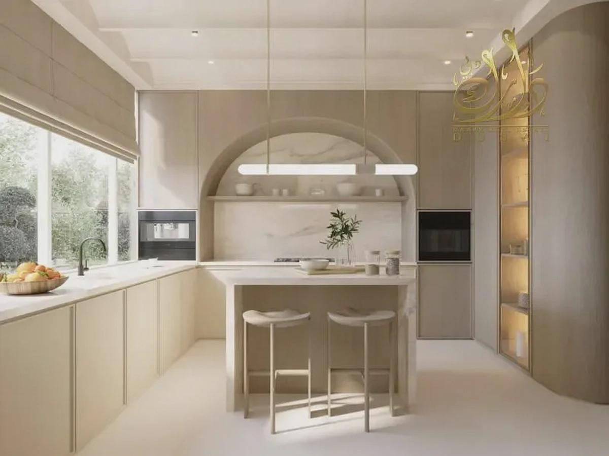 Exclusive Listing | Luxury Apartment-2-2