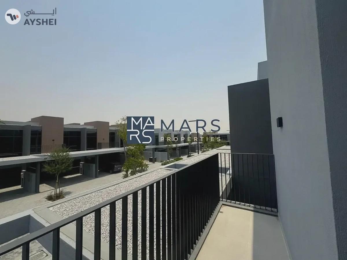 | BRAND NEW | 3 BEDROOM END UNIT | PRIME LOCATION |-10-10