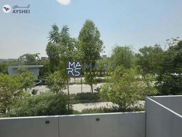 | BRAND NEW | 3 BEDROOM END UNIT | PRIME LOCATION |