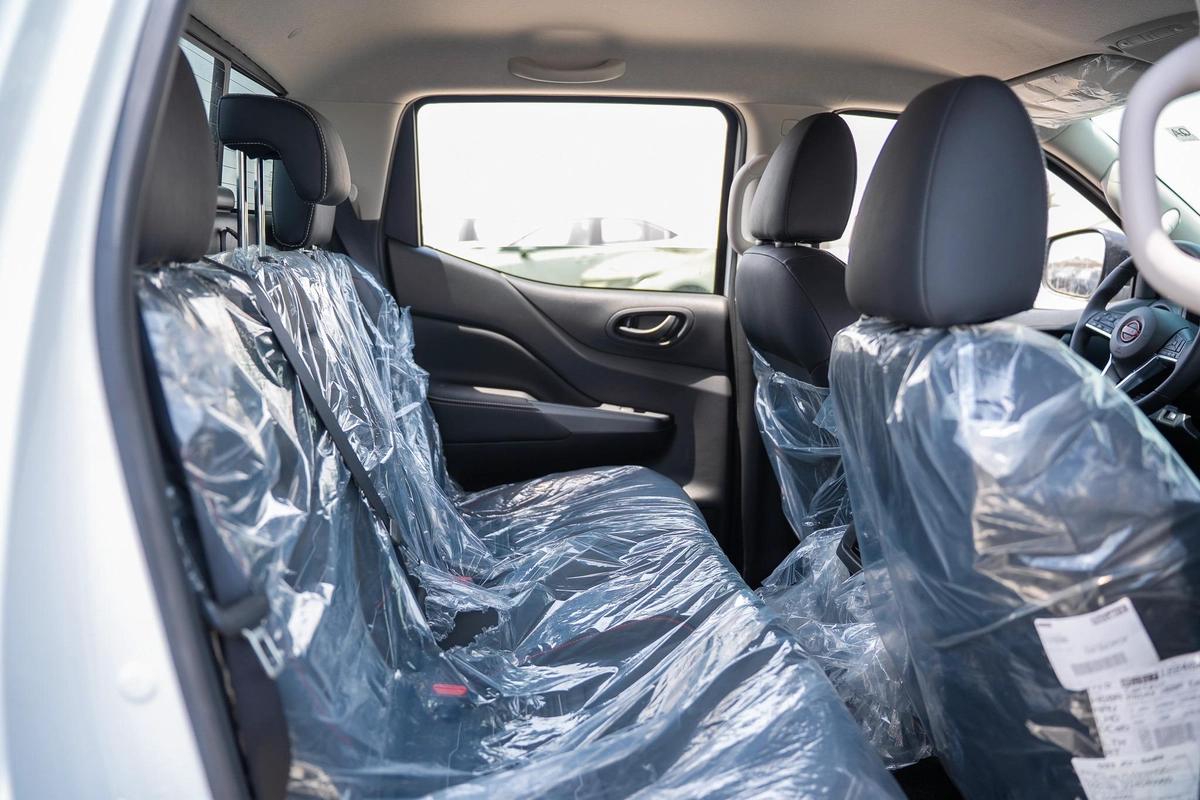 NISSAN NAVARA 2.5 DIESEL PRO4X 4X4 AT 2025-15-15