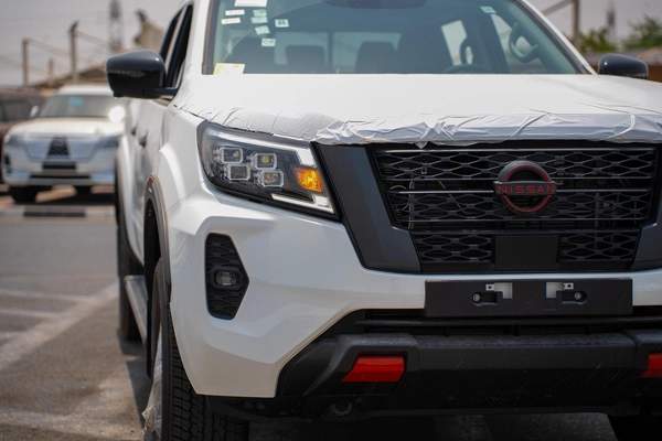 NISSAN NAVARA 2.5 DIESEL PRO4X 4X4 AT 2025