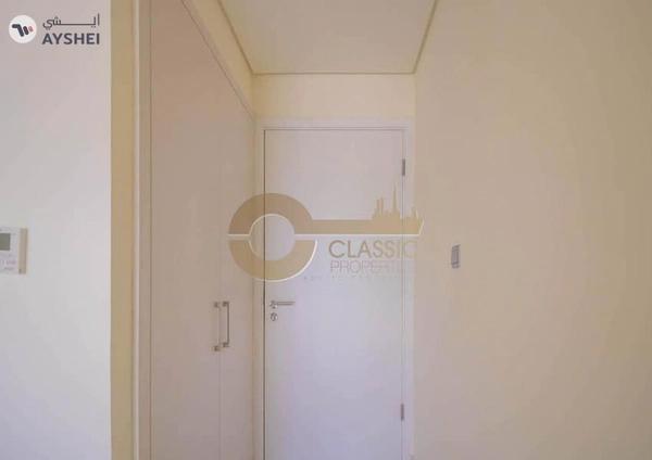 Elegant 3 Bed Corner Townhouse with Garden