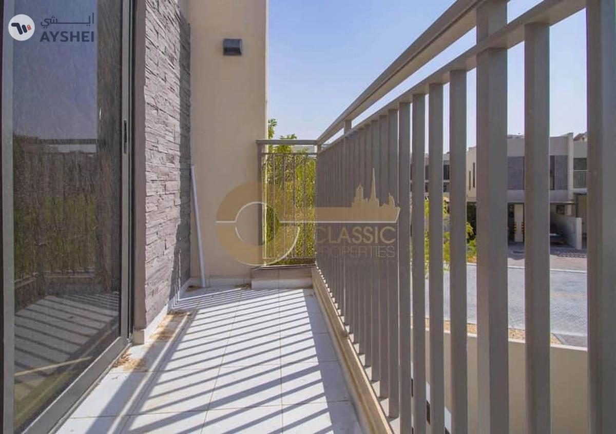 Elegant 3 Bed Corner Townhouse with Garden-17-17