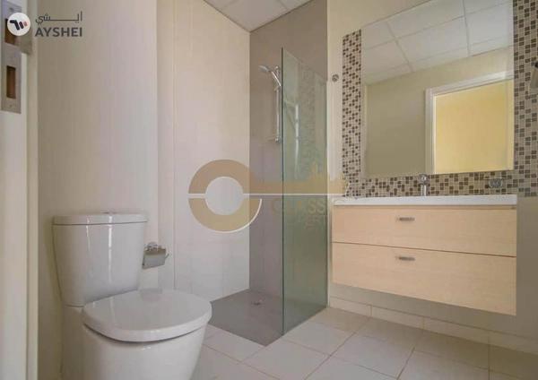 Elegant 3 Bed Corner Townhouse with Garden