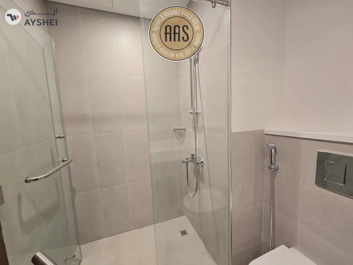 Burj Khalifa view maid room 2bhk 3bathrooms 135k balcony wardrobes 1parking free-1-landscape